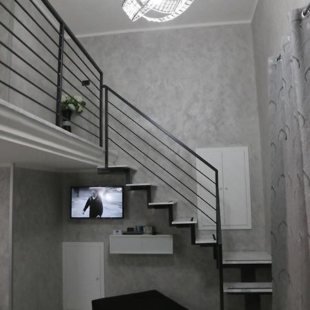 Casa Vacanze Sannazzaro 70 เนเปิลส์ ภายนอก รูปภาพ