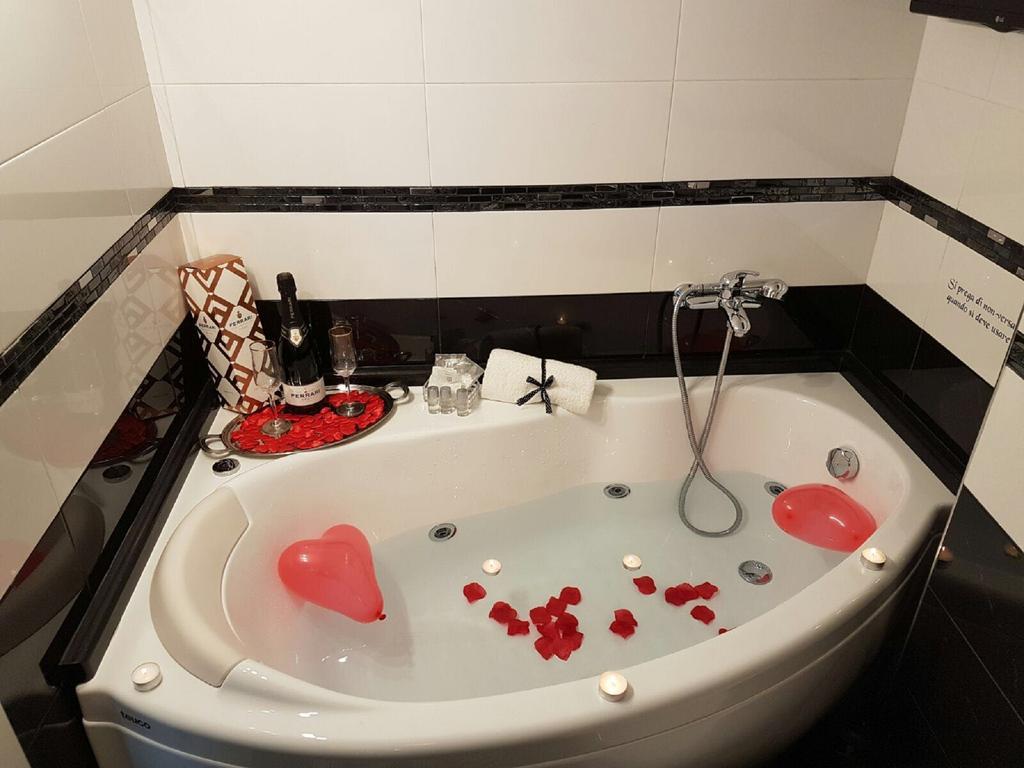 Casa Vacanze Sannazzaro 70 เนเปิลส์ ภายนอก รูปภาพ