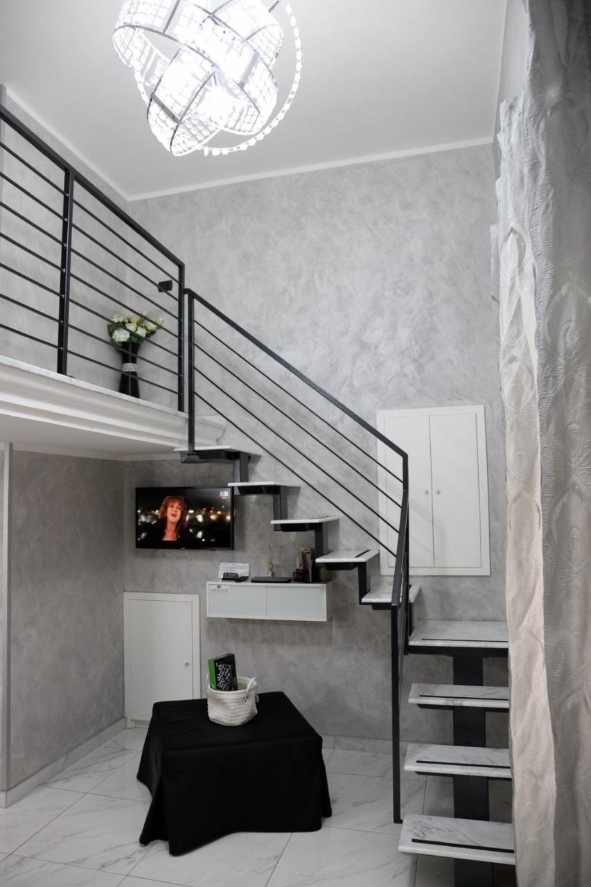 Casa Vacanze Sannazzaro 70 เนเปิลส์ ภายนอก รูปภาพ